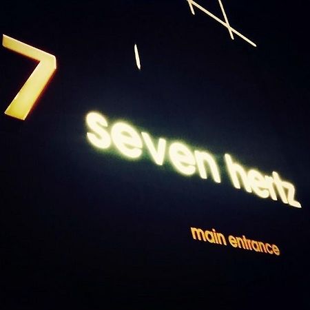 Hotel 7 Seven Hertz Siheung Extérieur photo