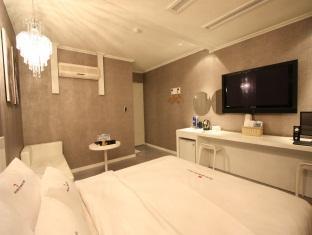 Hotel 7 Seven Hertz Siheung Extérieur photo